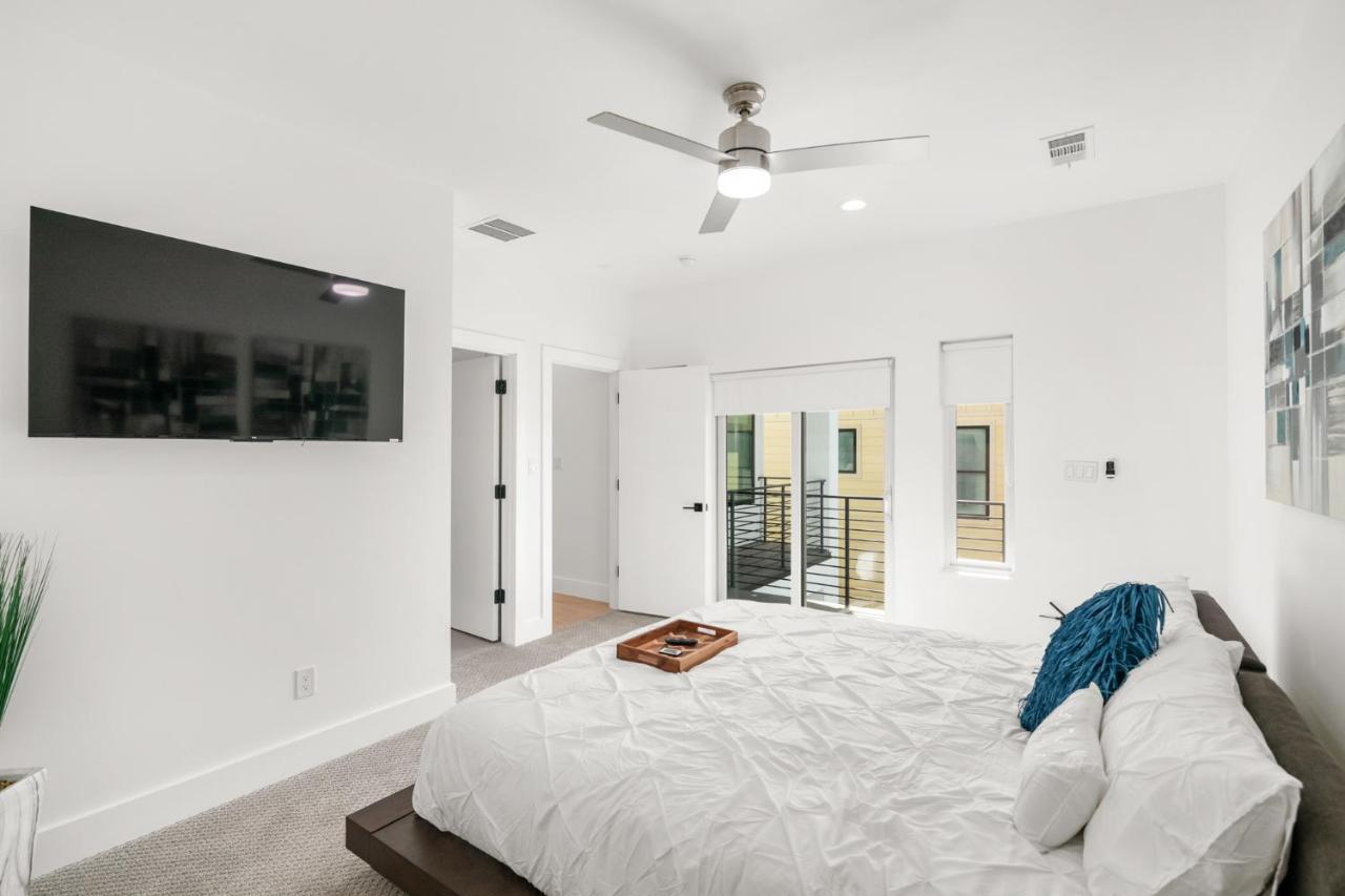 Dallas Luxury Modern House By Dallas Love Airport Exterior photo